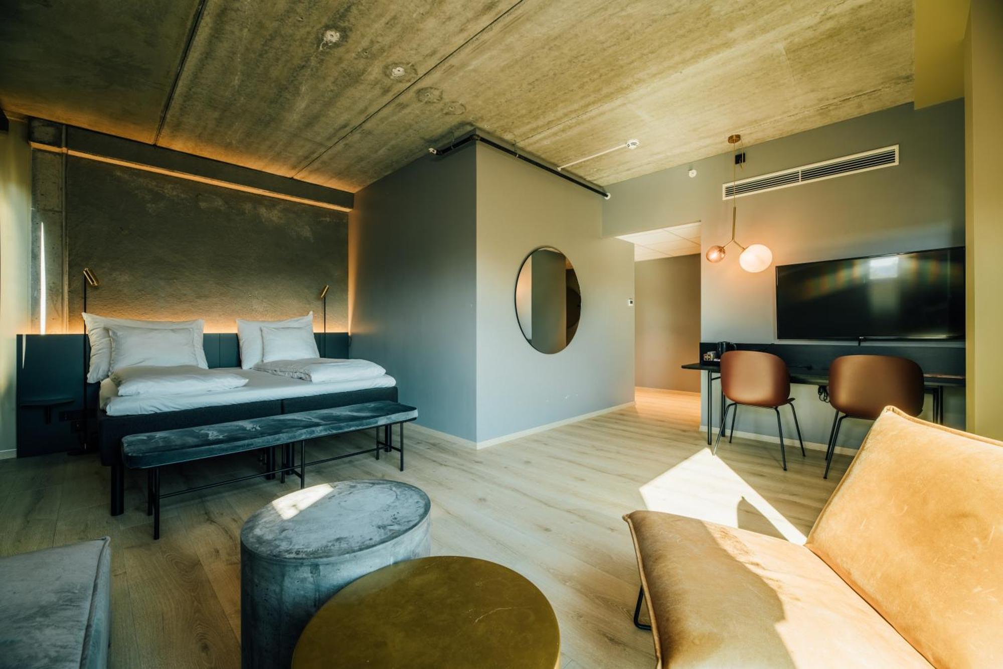 Comfort Hotel 波什格伦 外观 照片